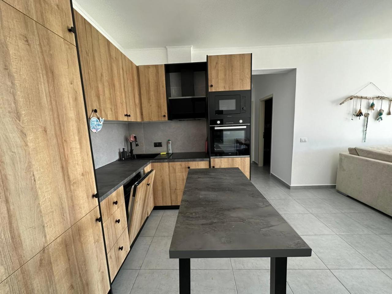 Oni'S Apartments Sarande Ngoại thất bức ảnh