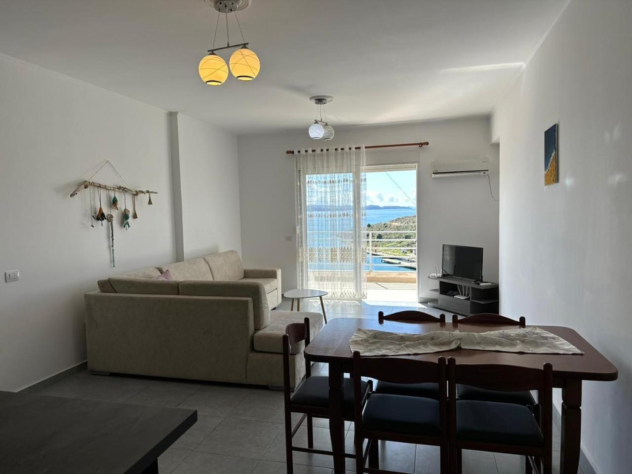 Oni'S Apartments Sarande Ngoại thất bức ảnh
