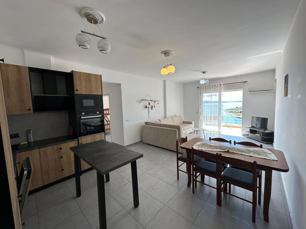 Oni'S Apartments Sarande Ngoại thất bức ảnh